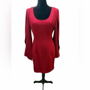 Black Halo size 8 NWT in mulberry scoop-neck mini dress, split bell sleeves